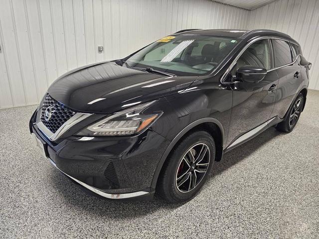 Photo of 2020 Super Black Metallic Nissan Murano