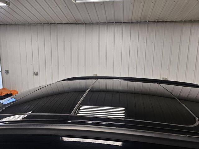 Photo of 2020 Super Black Metallic Nissan Murano