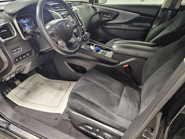 Photo of 2020 Super Black Metallic Nissan Murano