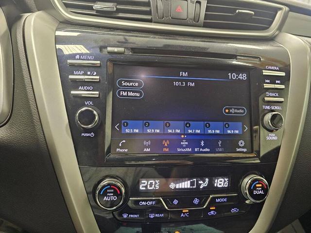 Photo of 2020 Super Black Metallic Nissan Murano