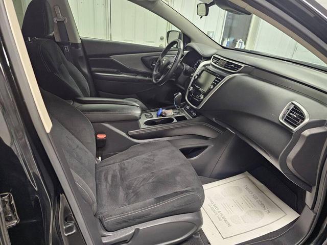 Photo of 2020 Super Black Metallic Nissan Murano