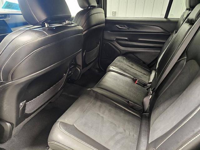 Photo of 2024 Baltic Gray Metallic Clearcoat Jeep Grand Cherokee L