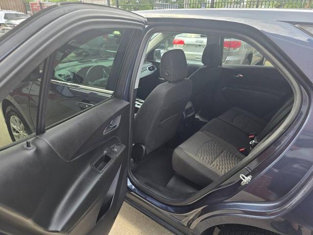 Photo of 2018 Storm Blue Chevrolet Equinox