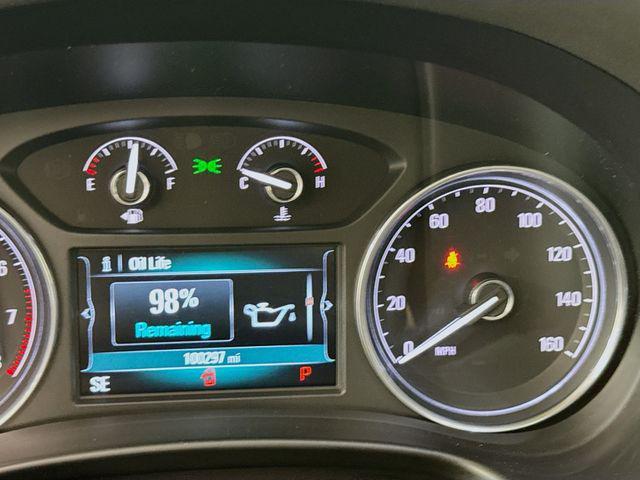 Photo of 2019 White Frost Tricoat Buick Enclave