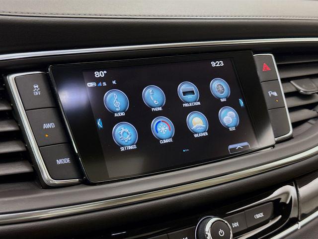 Photo of 2019 White Frost Tricoat Buick Enclave
