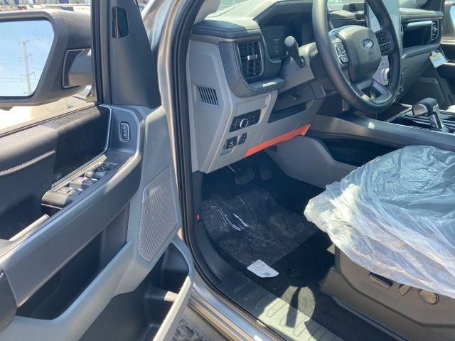 Photo of 2025 Iconic Silver Metallic Ford F-150 Lightning