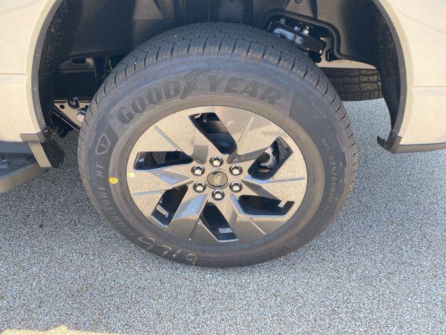 Photo of 2025 Iconic Silver Metallic Ford F-150 Lightning
