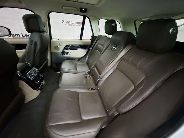 Photo of 2020 White Land Rover Range Rover