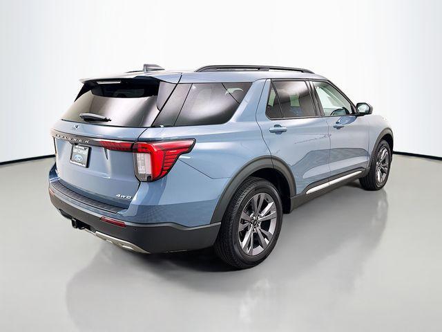 Photo of 2025 Vapor Blue Ford Explorer