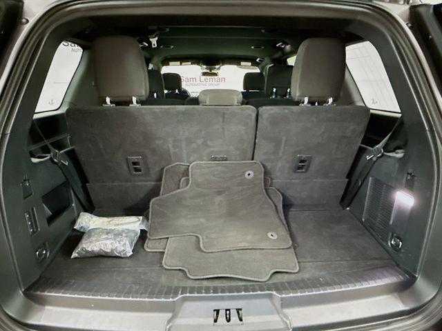 Photo of 2021 Magnetic Ford Expedition