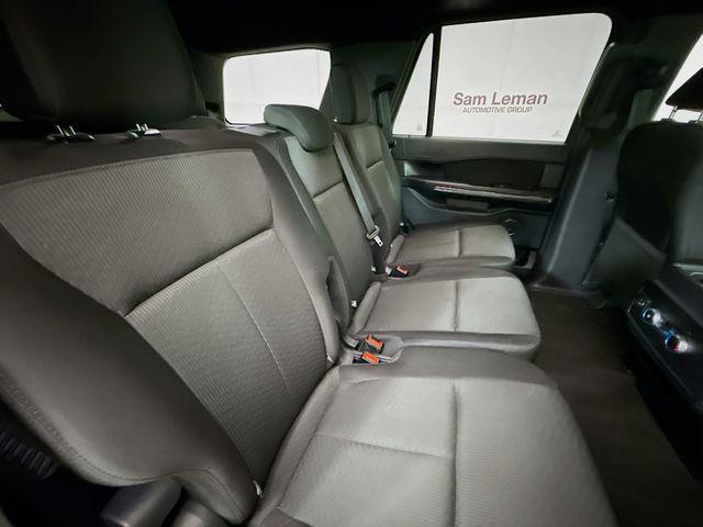 Photo of 2021 Magnetic Ford Expedition