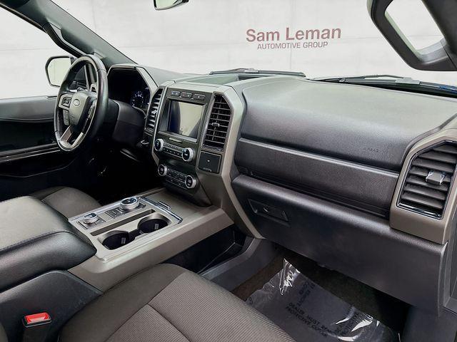 Photo of 2021 Magnetic Ford Expedition