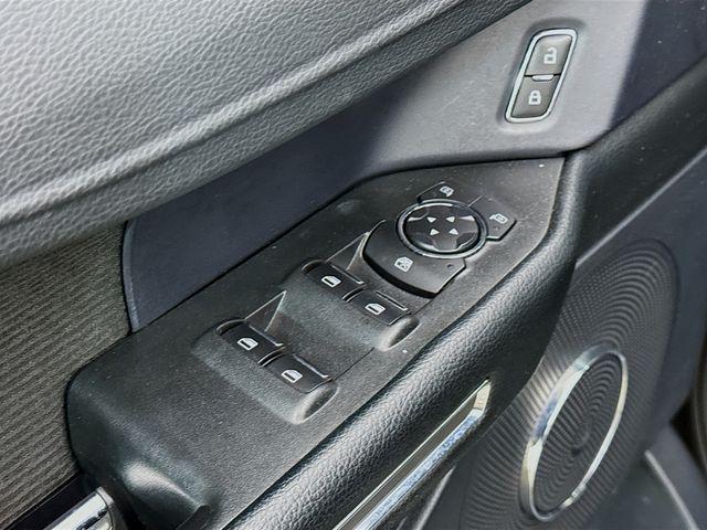 Photo of 2021 Magnetic Ford Expedition