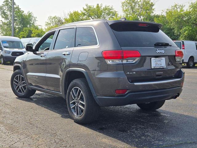 Photo of 2019 Granite Crystal Metallic Clearcoat Jeep Grand Cherokee