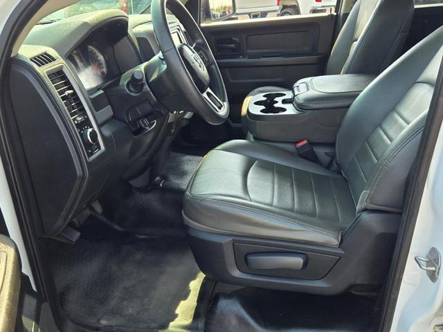 Photo of 2018 Bright White Clearcoat RAM 1500