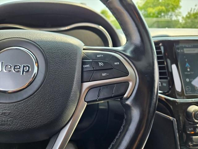 Photo of 2021 Diamond Black Crystal Pearlcoat Jeep Grand Cherokee