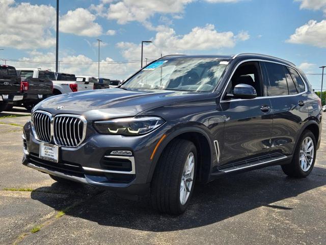 Photo of 2020 Gray Metallic BMW X5