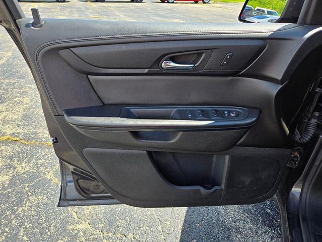 Photo of 2015 Iridium Metallic GMC Acadia