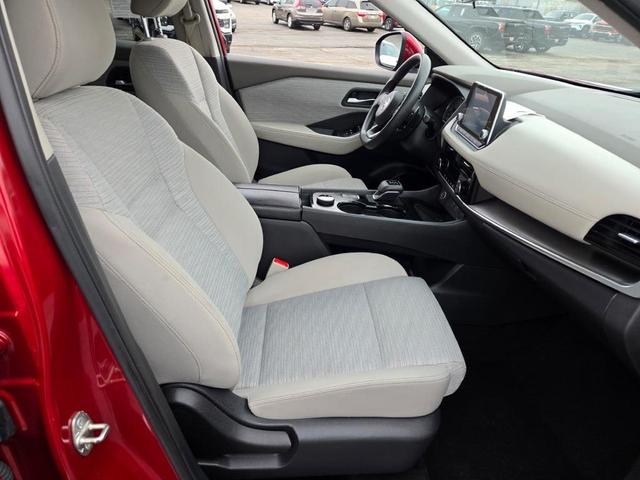 Photo of 2021 Scarlet Ember Tintcoat Nissan Rogue