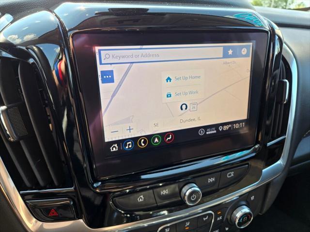 Photo of 2020 Graphite Metallic Chevrolet Traverse