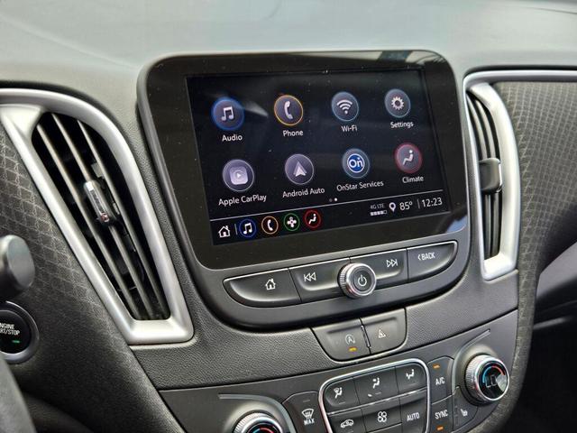 Photo of 2023 Mineral Gray Metallic Chevrolet Malibu