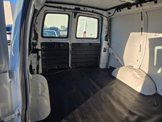 Photo of 2022 Summit White Chevrolet Express 2500