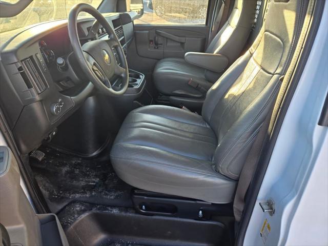 Photo of 2022 Summit White Chevrolet Express 2500