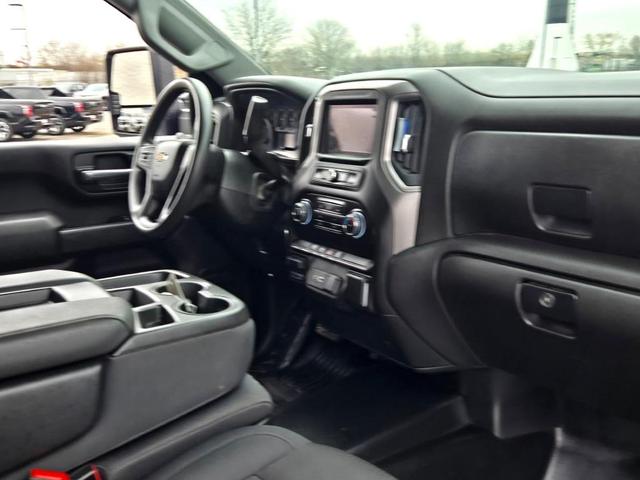 Photo of 2024 Summit White Chevrolet Silverado 2500