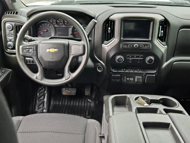 Photo of 2024 Summit White Chevrolet Silverado 2500