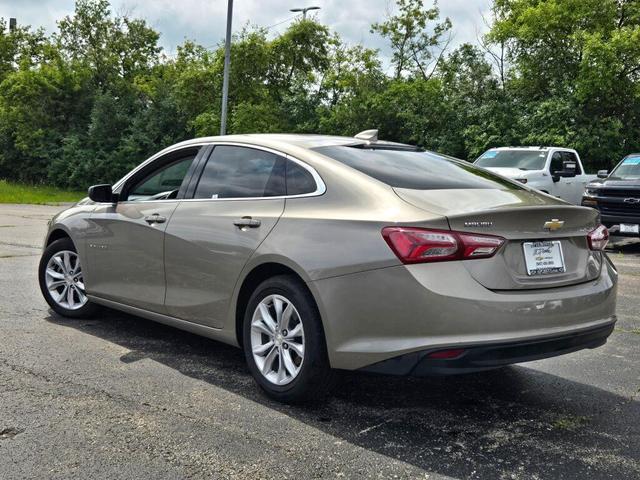 Photo of 2022 Mineral Gray Metallic Chevrolet Malibu
