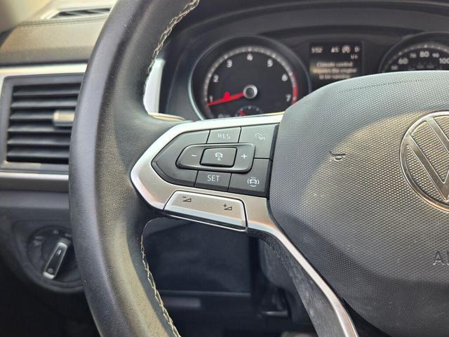 Photo of 2021 Deep Black Volkswagen Atlas