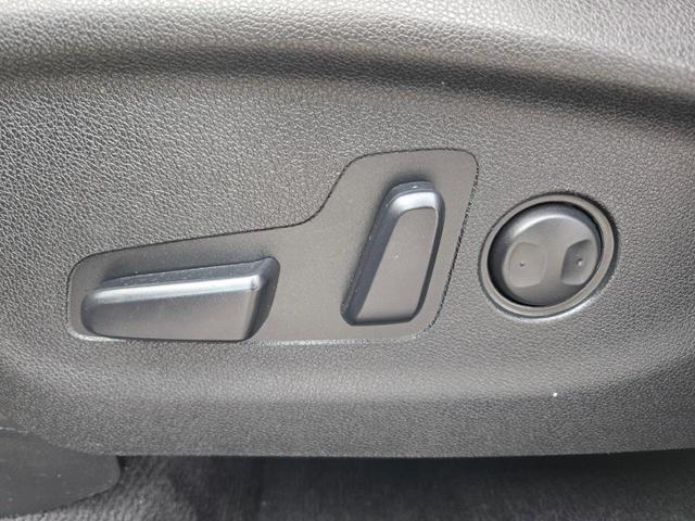 Photo of 2017 Platinum Graphite Kia Sorento