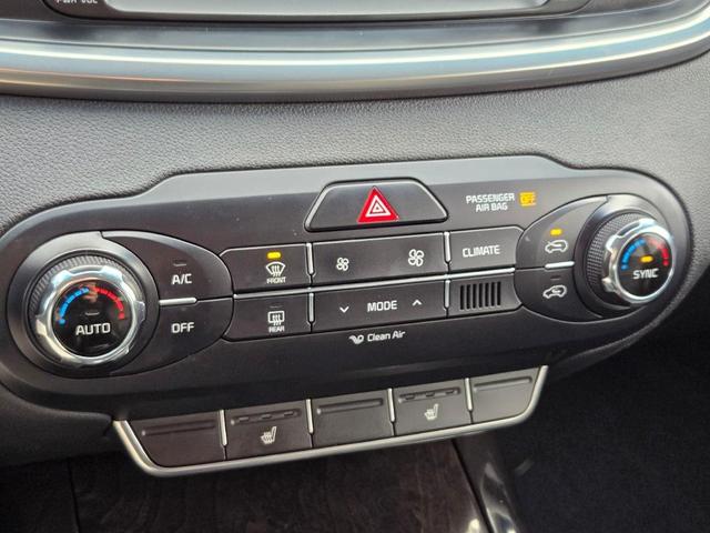 Photo of 2017 Platinum Graphite Kia Sorento