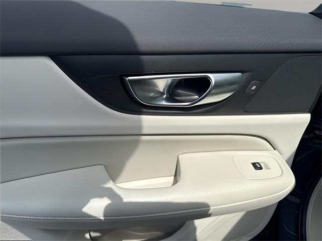 Photo of 2024 Denim Blue Metallic Volvo S60 Recharge Plug-In Hybrid