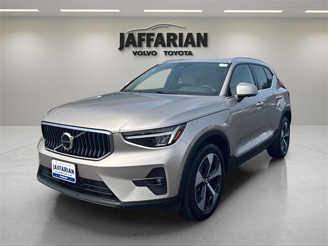 2024 Volvo XC40