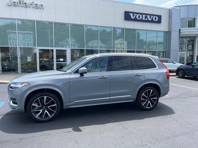 Photo of 2024 Metallic Volvo XC90