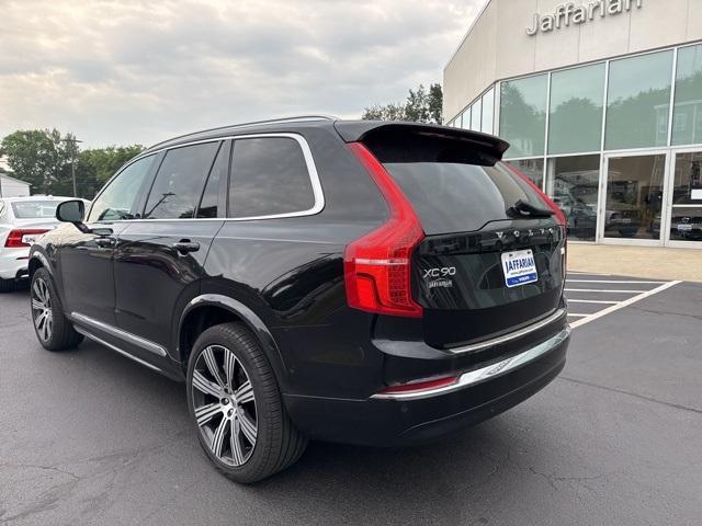 Photo of 2024 Onyx Black Metallic Volvo XC90 Recharge Plug-In Hybrid
