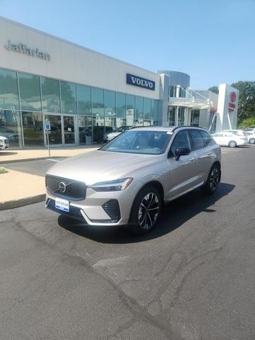 Photo of 2026 Bright Volvo XC60