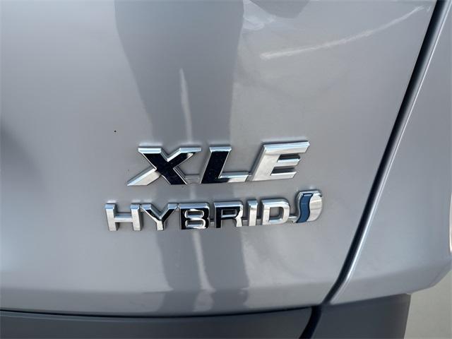 Photo of 2023 Silver Sky Metallic Toyota RAV4 Hybrid