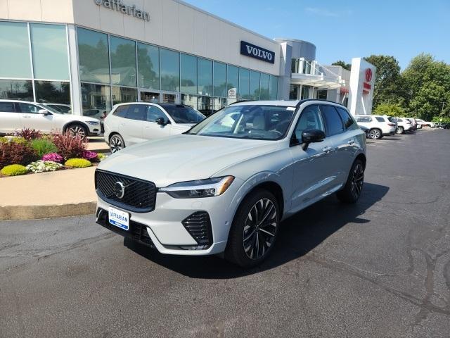 Photo of 2026 Gray Volvo XC60
