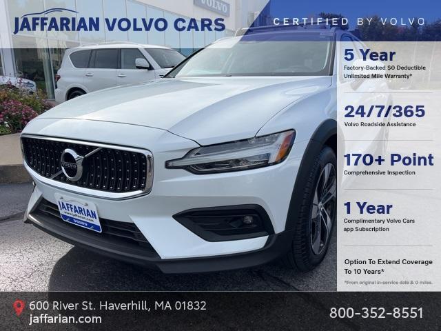 2021 Volvo V60 Cross Country