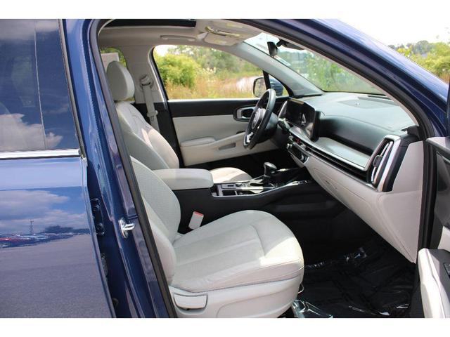 Photo of 2024 Midnight Lake Blue Kia Sorento