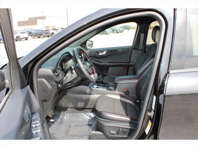 Photo of 2024 Agate Black Metallic Ford Escape