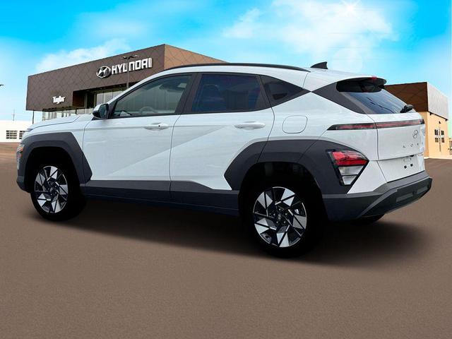 Photo of 2025 Atlas White Hyundai KONA