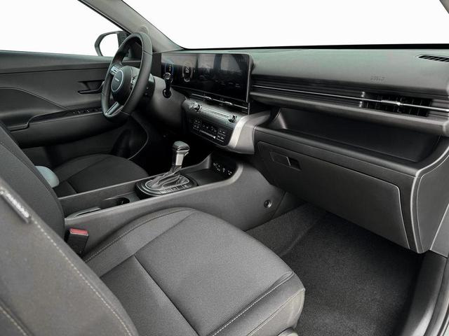 Photo of 2025 Atlas White Hyundai KONA