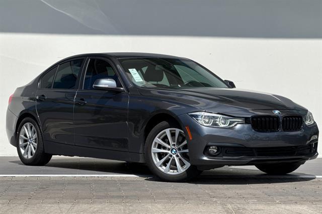 2018 BMW 320