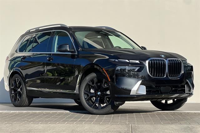 2024 BMW X7