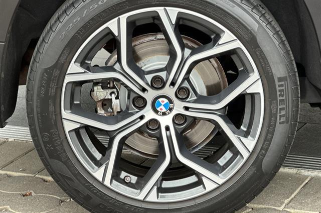 Photo of 2022 Alpine White BMW X1