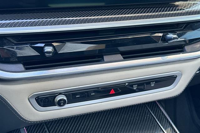 Photo of 2023 Frozen Pure Grey Metallic BMW X7