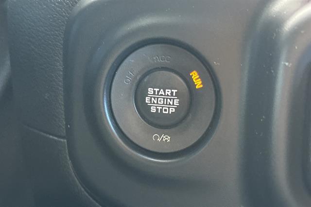 Photo of 2020 Black Clearcoat Jeep Wrangler Unlimited